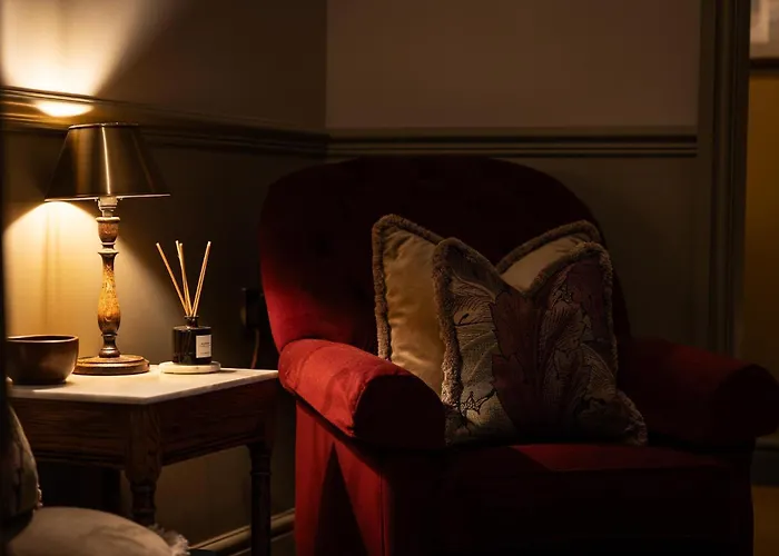 Old Town Luxury, By The Sea *