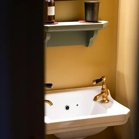 Old Town Luxury, By The Sea