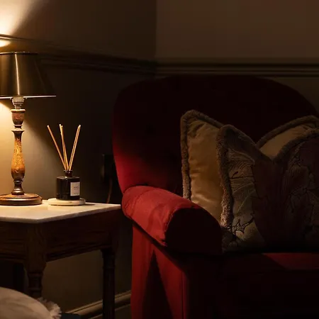 Old Town Luxury, By The Sea *