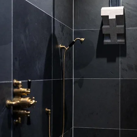 Apartment Old Town Luxury, By The Sea