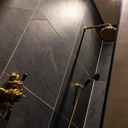 Old Town Luxury, By The Sea * Scarborough