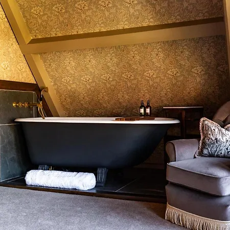 Apartment Old Town Luxury, By The Sea *