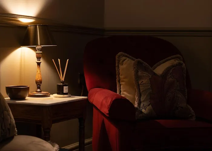 Old Town Luxury, By The Sea *