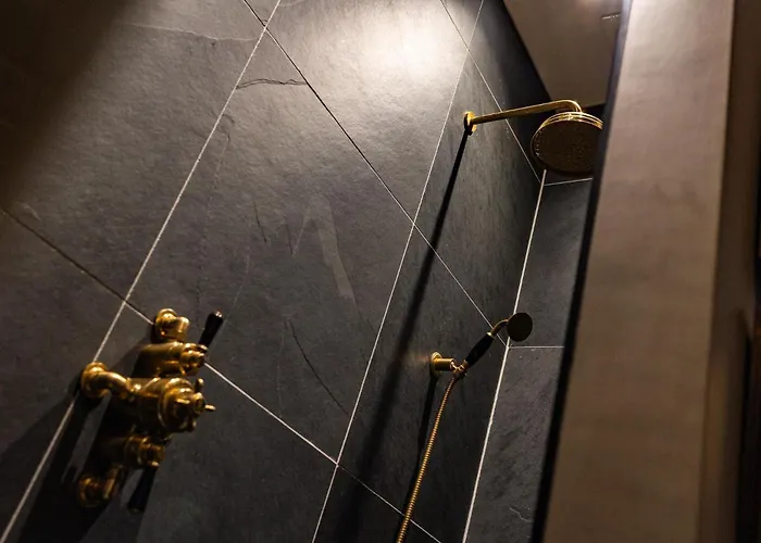 Old Town Luxury, By The Sea * Scarborough