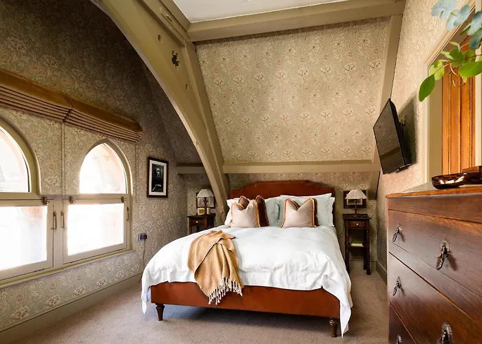 Old Town Luxury, By The Sea * Scarborough