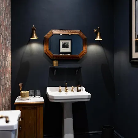 Old Town Luxury, By The Sea Апартаменты *