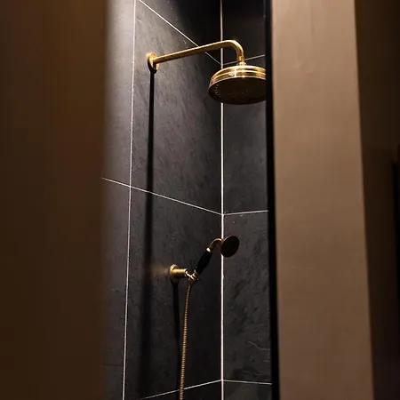 Old Town Luxury, By The Sea *