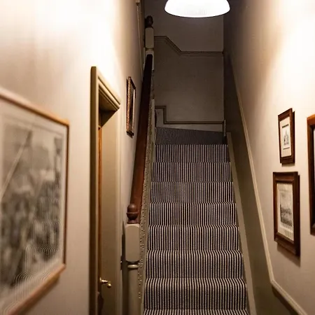 Апартаменты Old Town Luxury, By The Sea