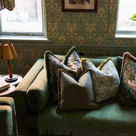 Апартаменты Old Town Luxury, By The Sea *