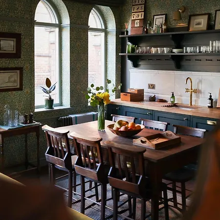 Апартаменты Old Town Luxury, By The Sea Скарборо